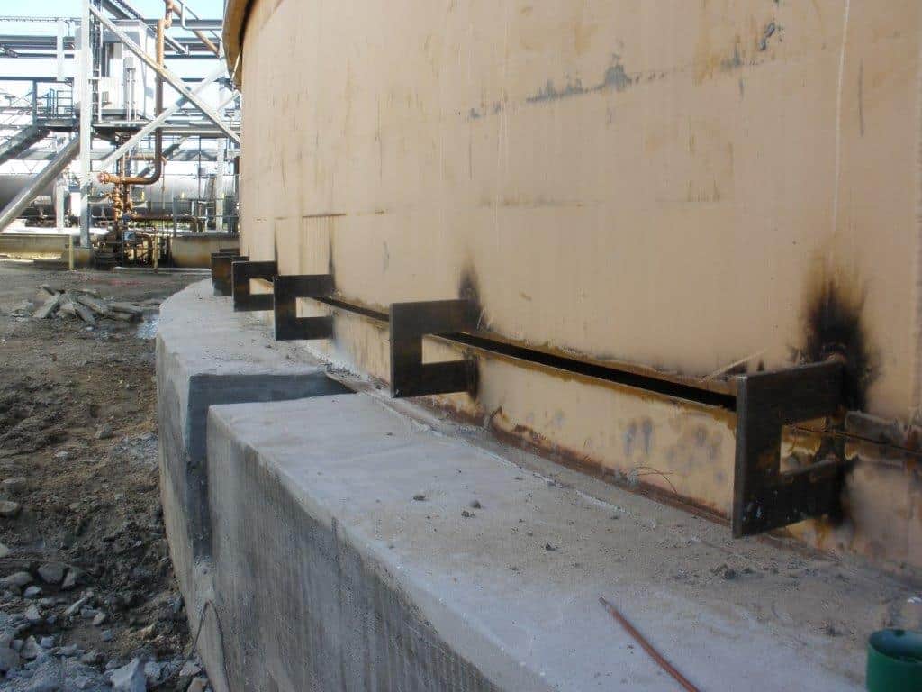 maintenance-repair-advance-tank-construction